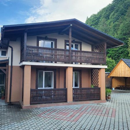Penzion Jolla Červený Kláštor Bagian luar foto